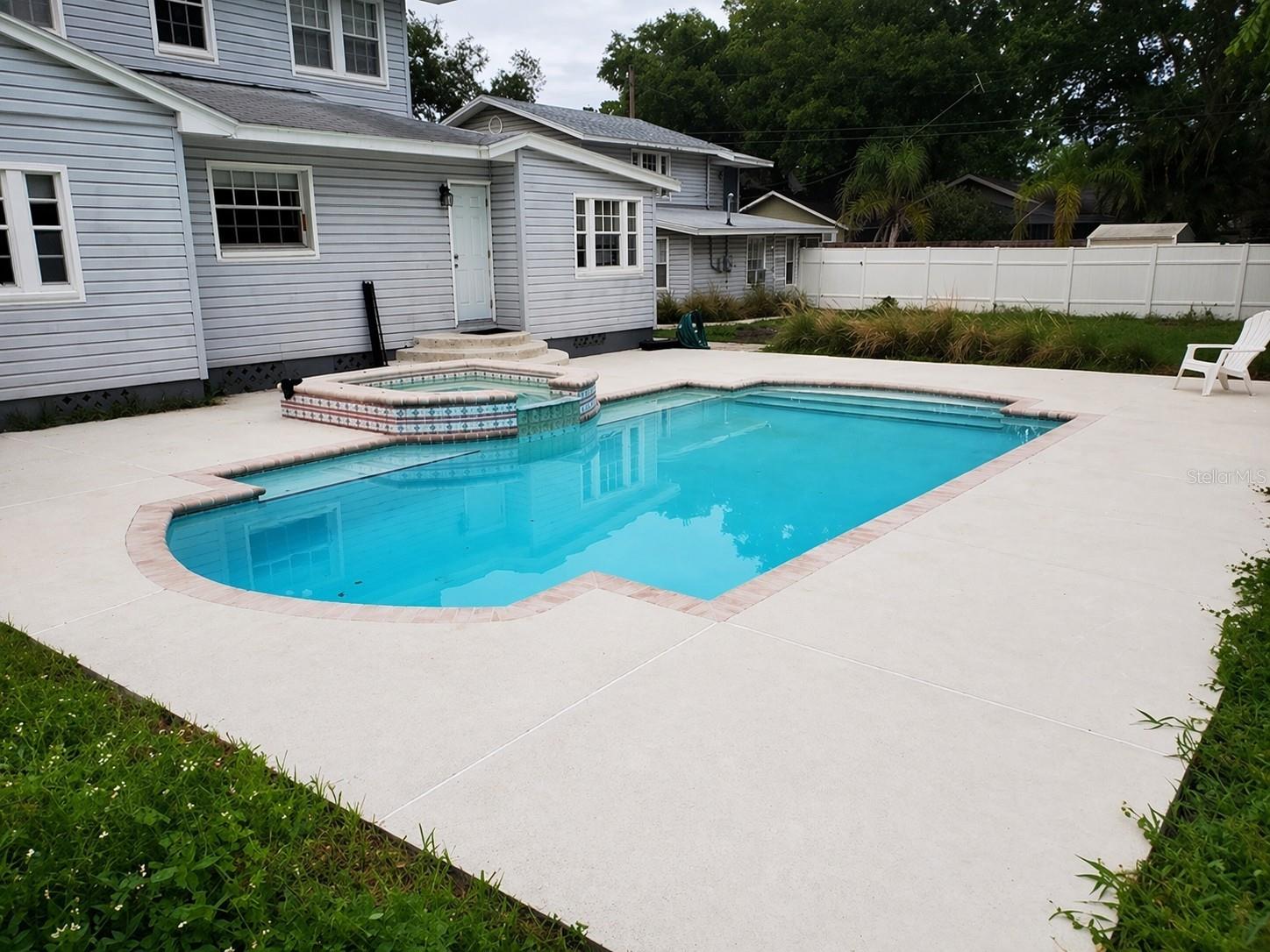 1225 11th, St Petersburg, FL 33705