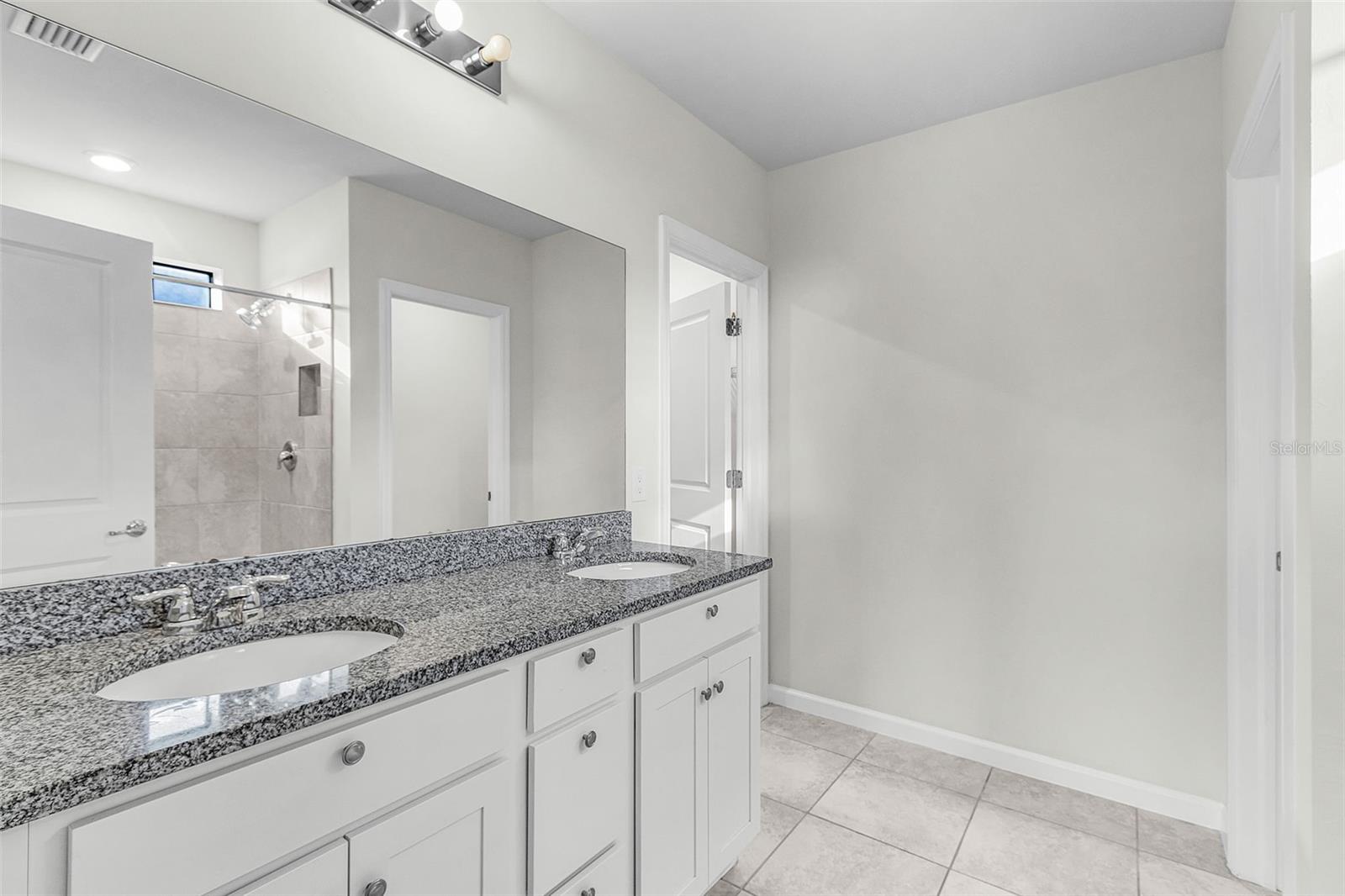 16033 Beachberry, North Fort Myers, FL 33917