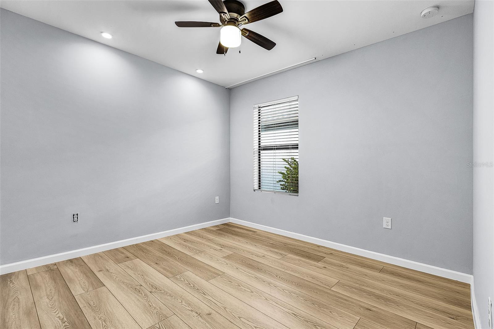 16033 Beachberry, North Fort Myers, FL 33917