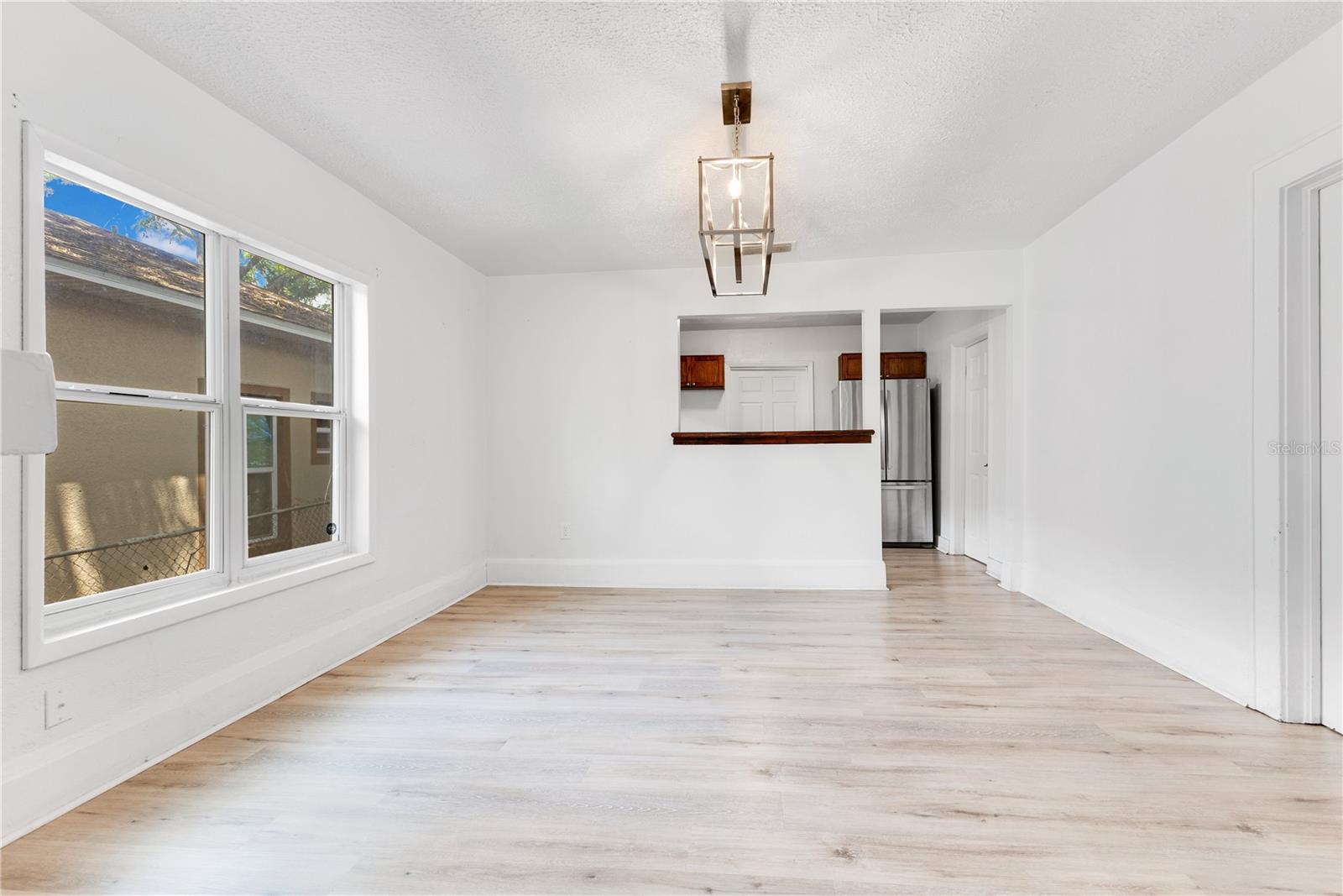 1029 Colyer, Orlando, FL 32805