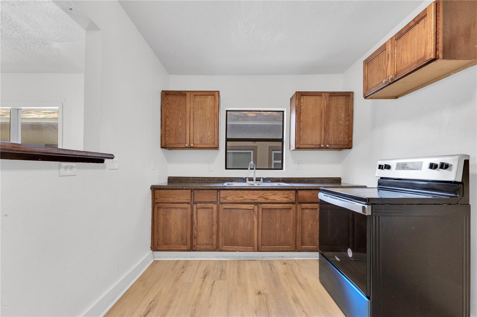 1029 Colyer, Orlando, FL 32805