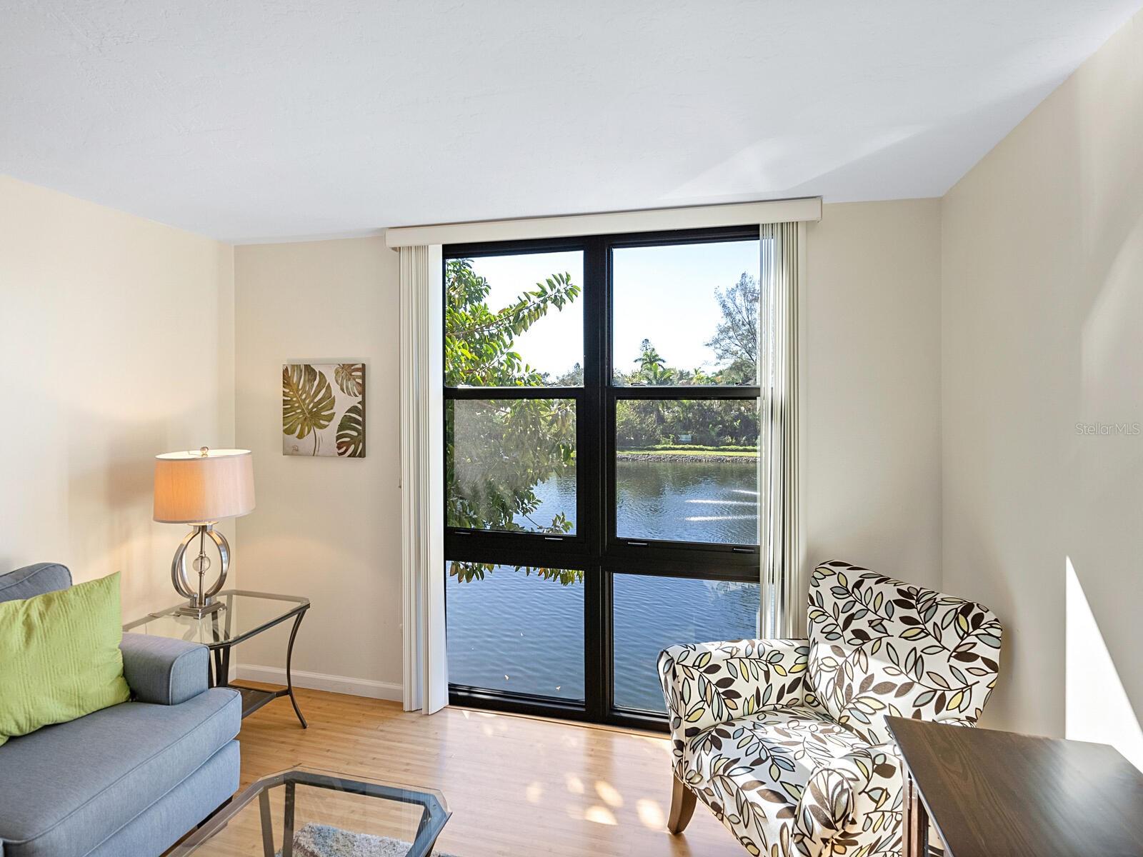 22 Sandy Cove Unit Apt 203, Sarasota, FL 34242