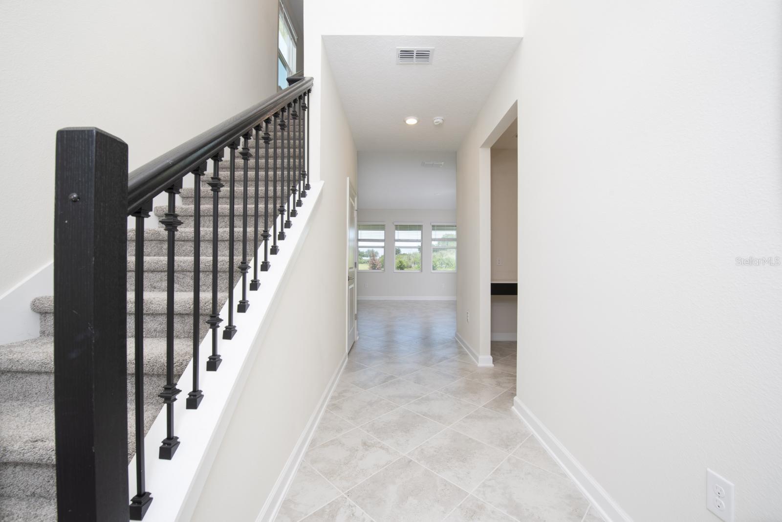 1037 Blackwolf Run, Davenport, FL 33896