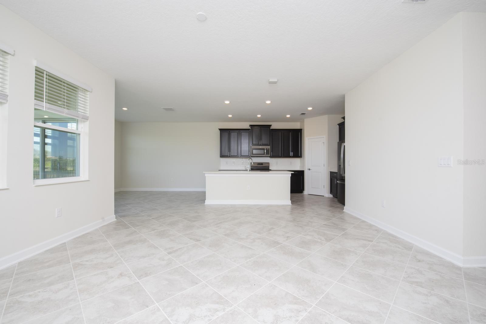 1037 Blackwolf Run, Davenport, FL 33896