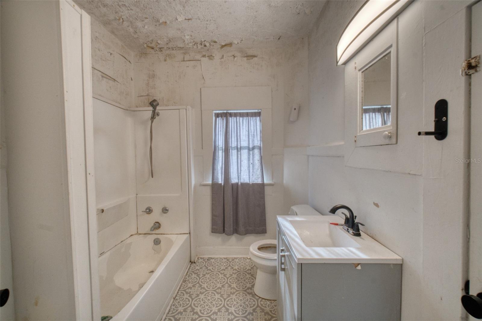 128 Avenue D, Winter Haven, FL 33880