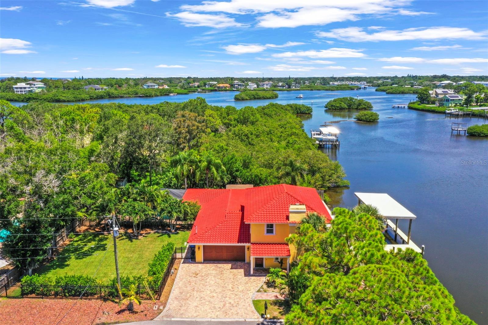 412 Orchid, Palm Harbor, FL 34683