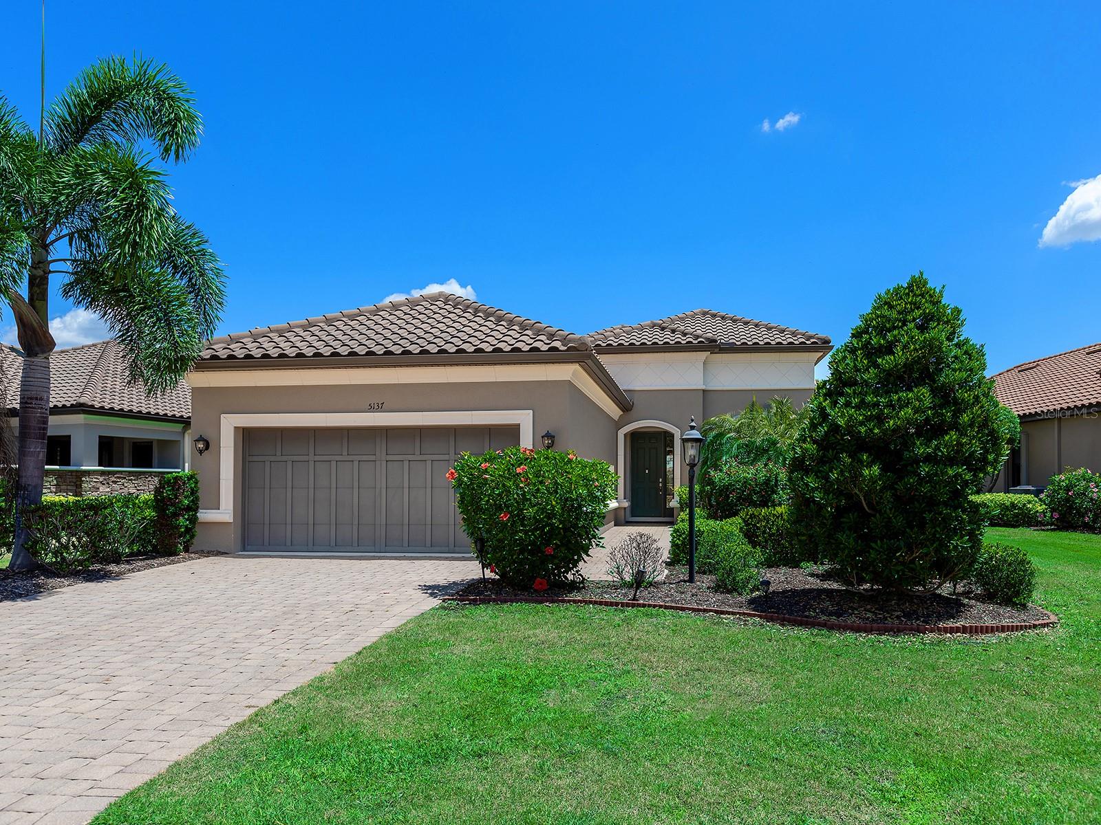5137 Napoli, Bradenton, FL 34211
