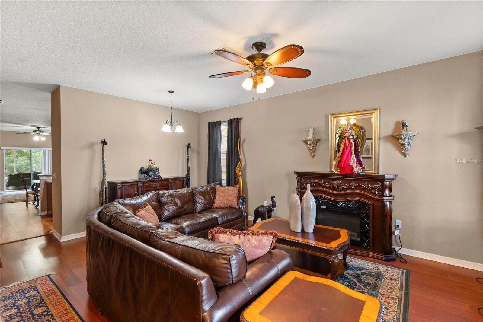 2721 Walden Woods, Plant City, FL 33566