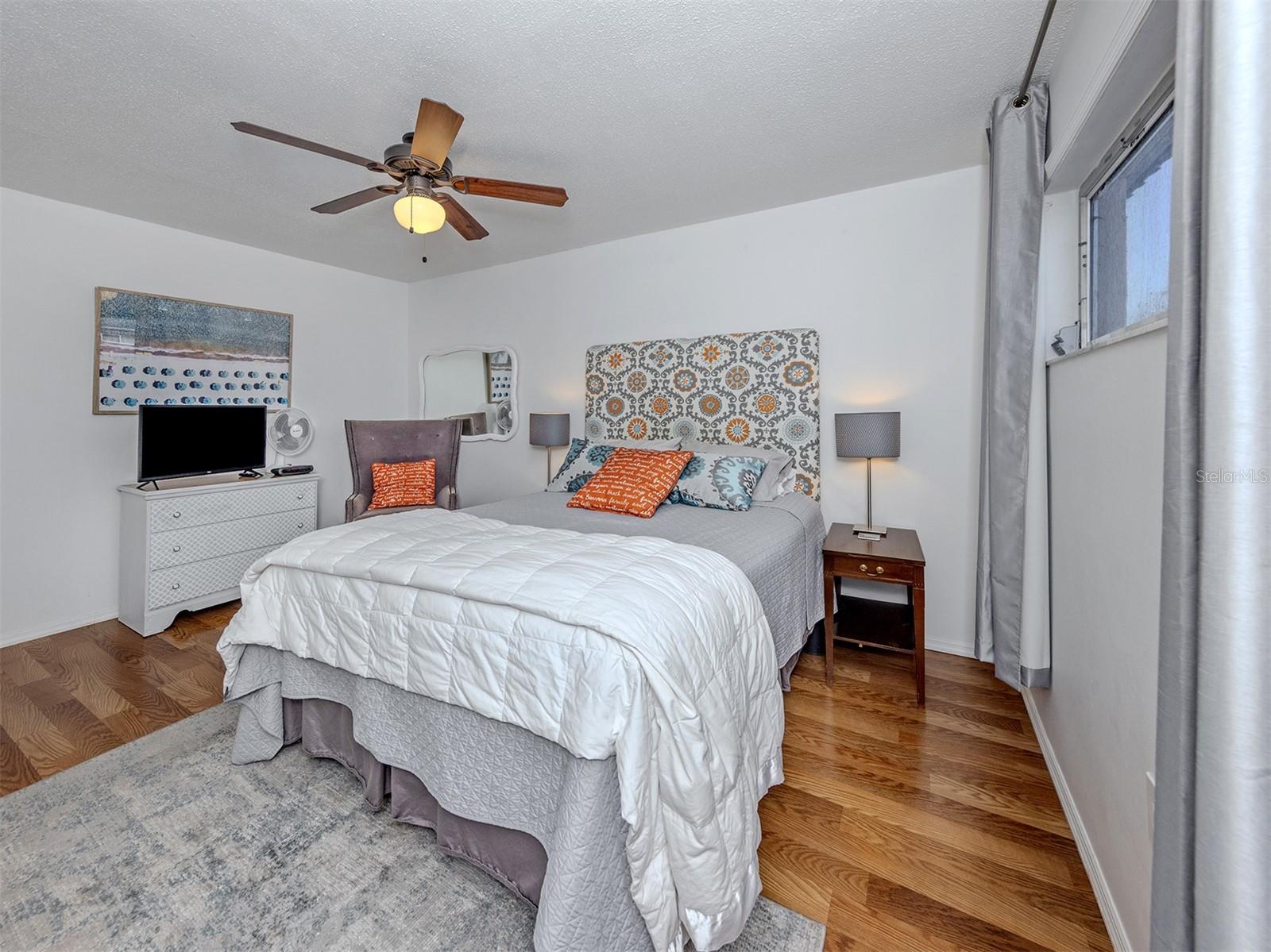 400 Base Unit 227, Venice, FL 34285