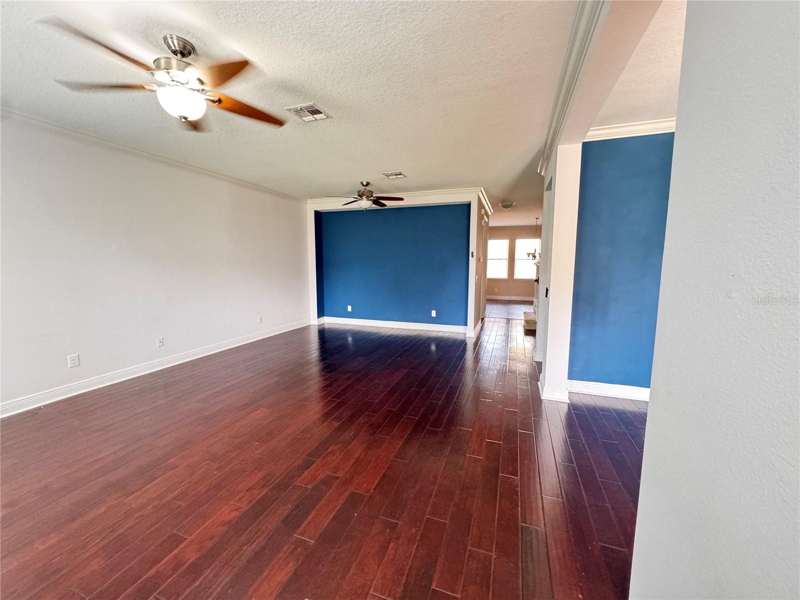 5335 Factors Walk, Sanford, FL 32771
