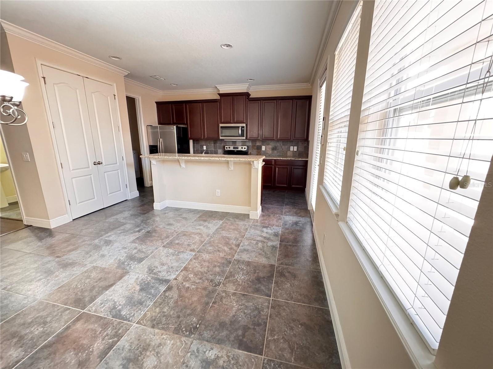 5335 Factors Walk, Sanford, FL 32771