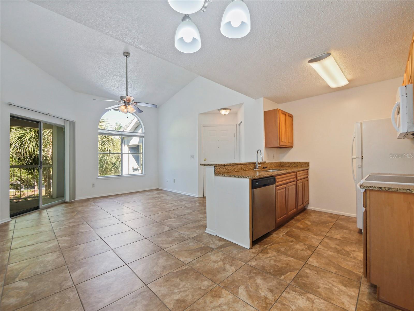 2569 Grassy Point Unit 309, Lake Mary, FL 32746