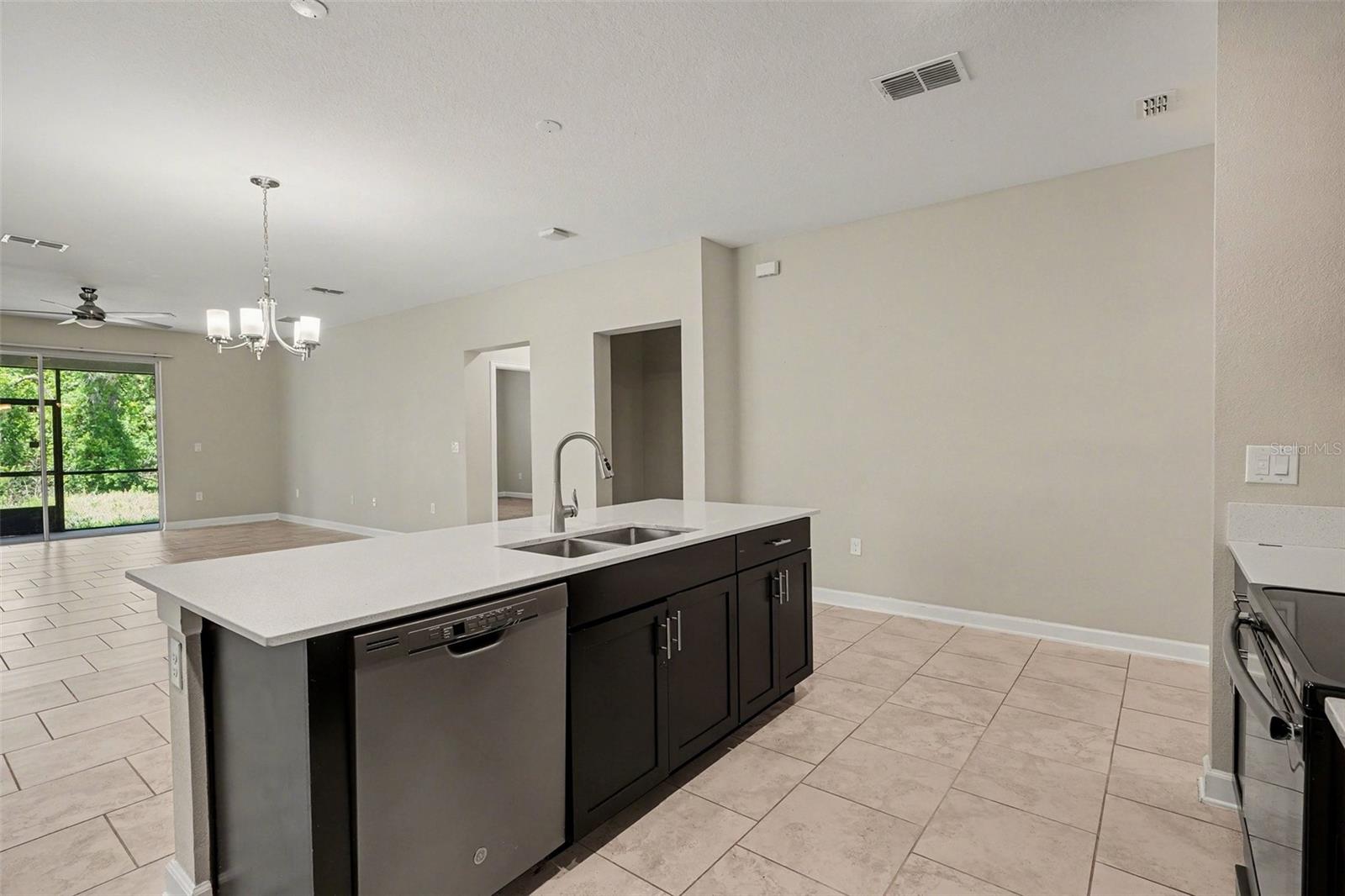 467 Brunswick, Davenport, FL 33837