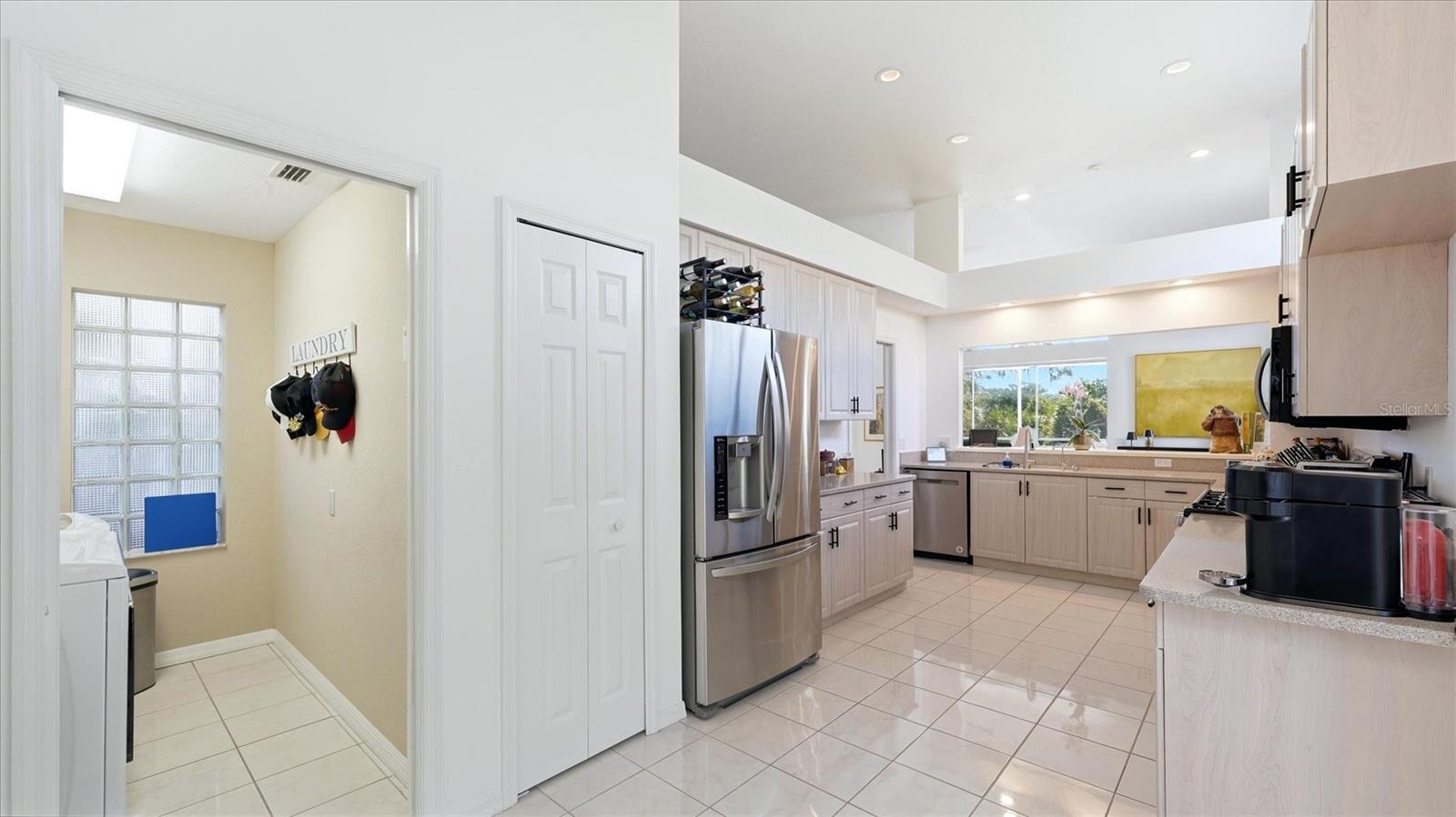 8009 Hampton, University Park, FL 34201
