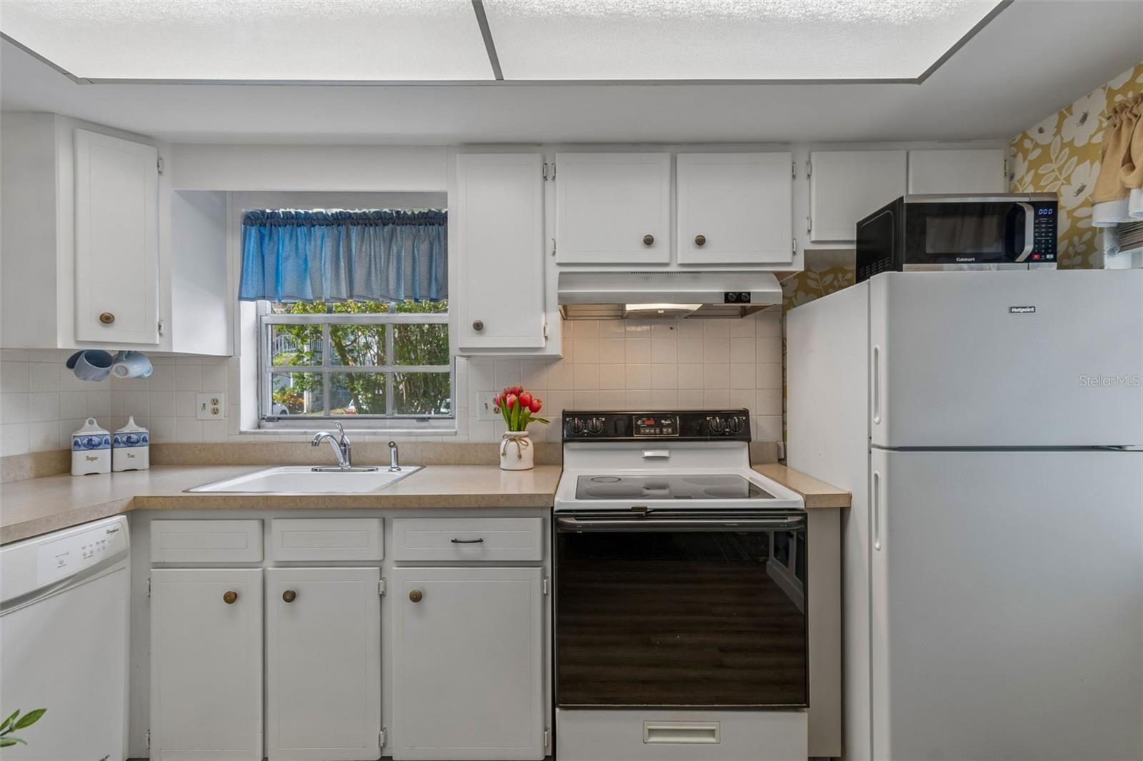 200 Glennes Unit 112, Dunedin, FL 34698