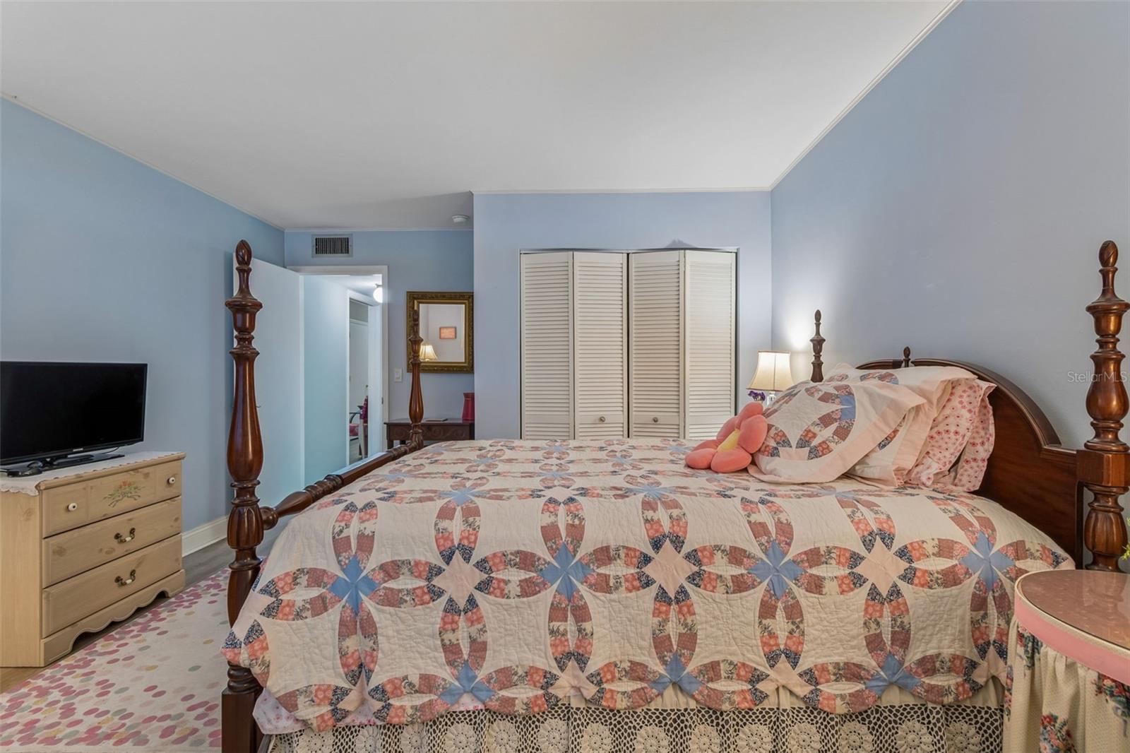200 Glennes Unit 112, Dunedin, FL 34698
