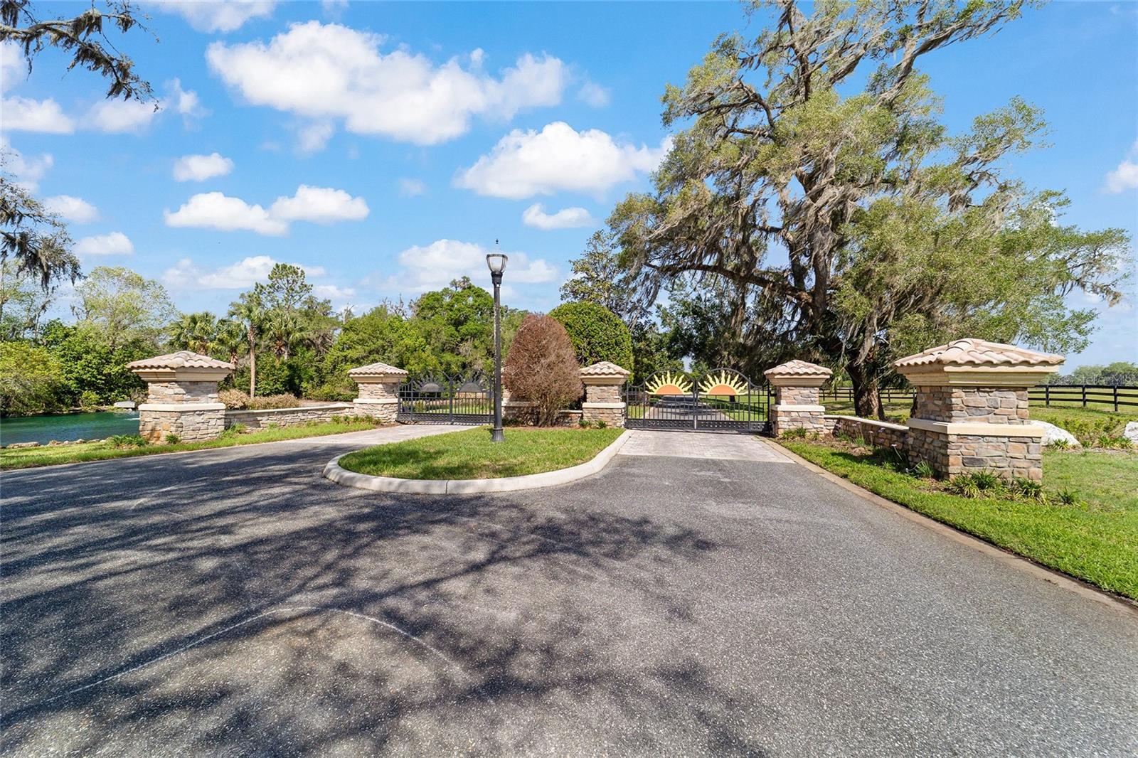 12902 138th, Dunnellon, FL 34432