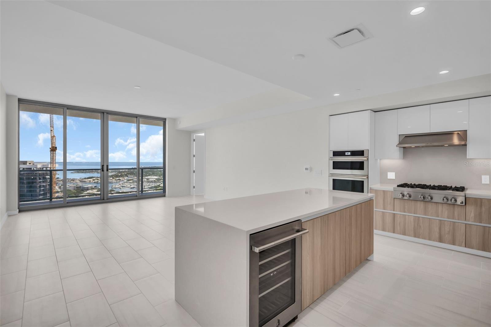 400 Central Unit 3603, St Petersburg, FL 33701