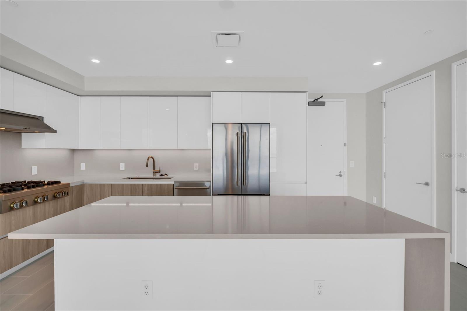400 Central Unit 3603, St Petersburg, FL 33701