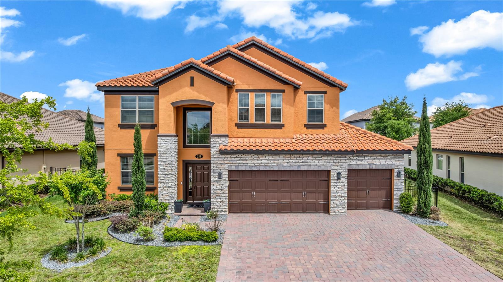 239 Lugano, Debary, FL 32713