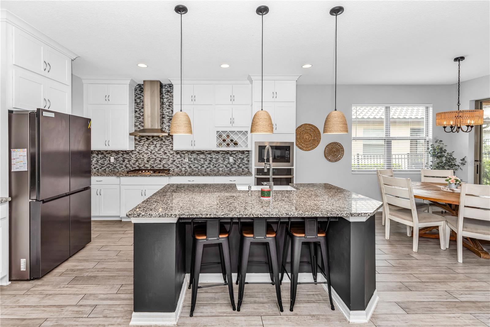 239 Lugano, Debary, FL 32713