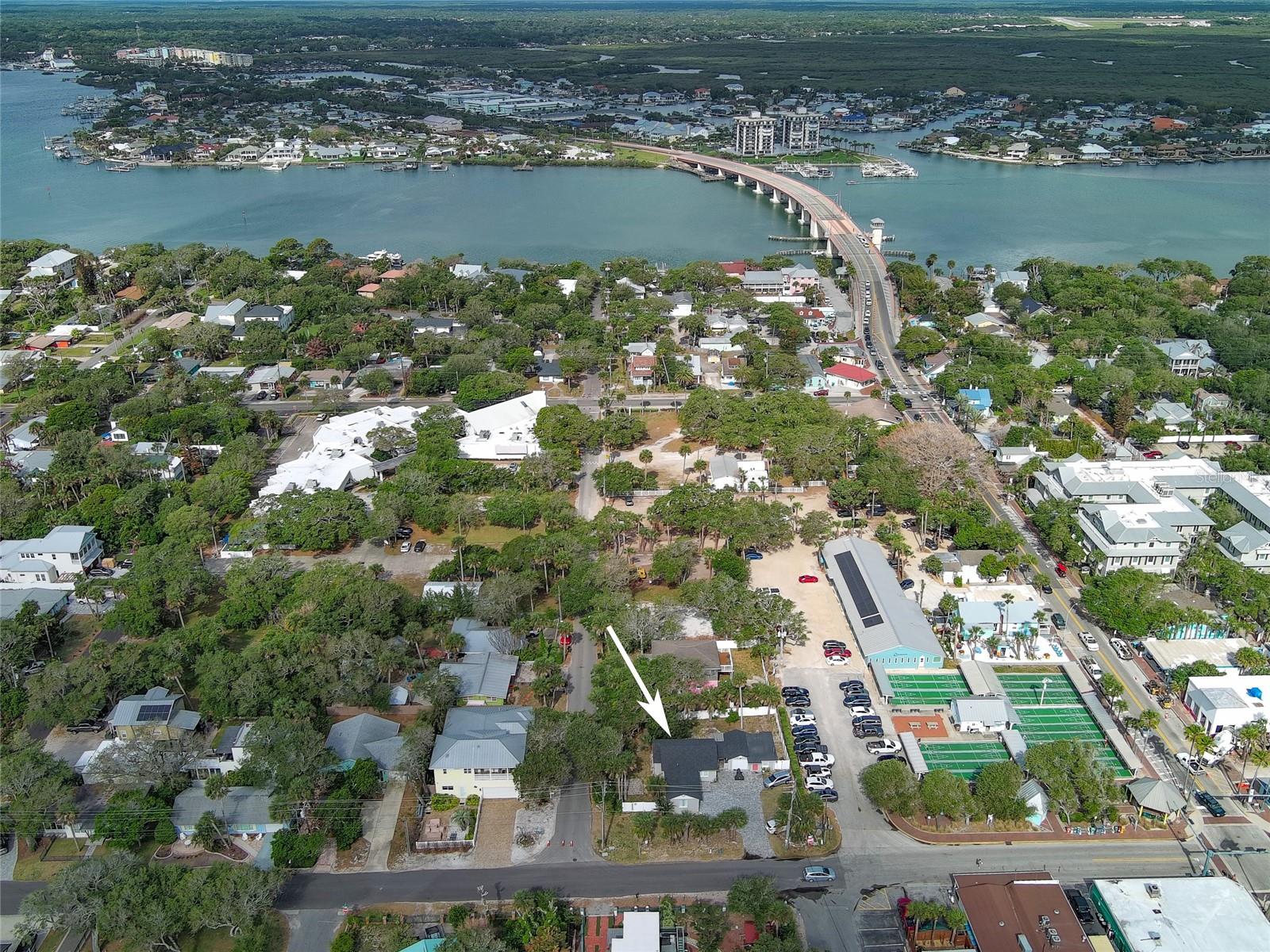 200 Pine, New Smyrna Beach, FL 32169