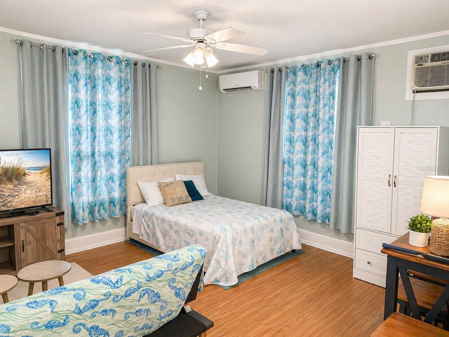 200 Pine, New Smyrna Beach, FL 32169