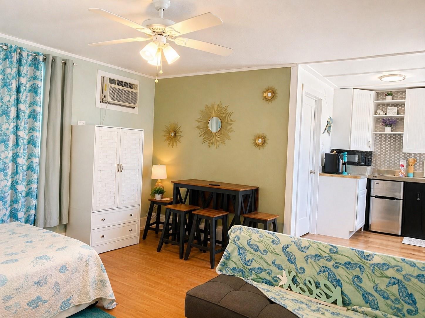 200 Pine, New Smyrna Beach, FL 32169