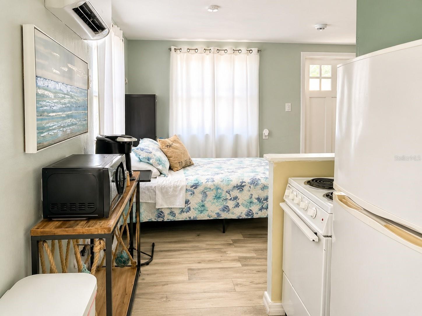 200 Pine, New Smyrna Beach, FL 32169