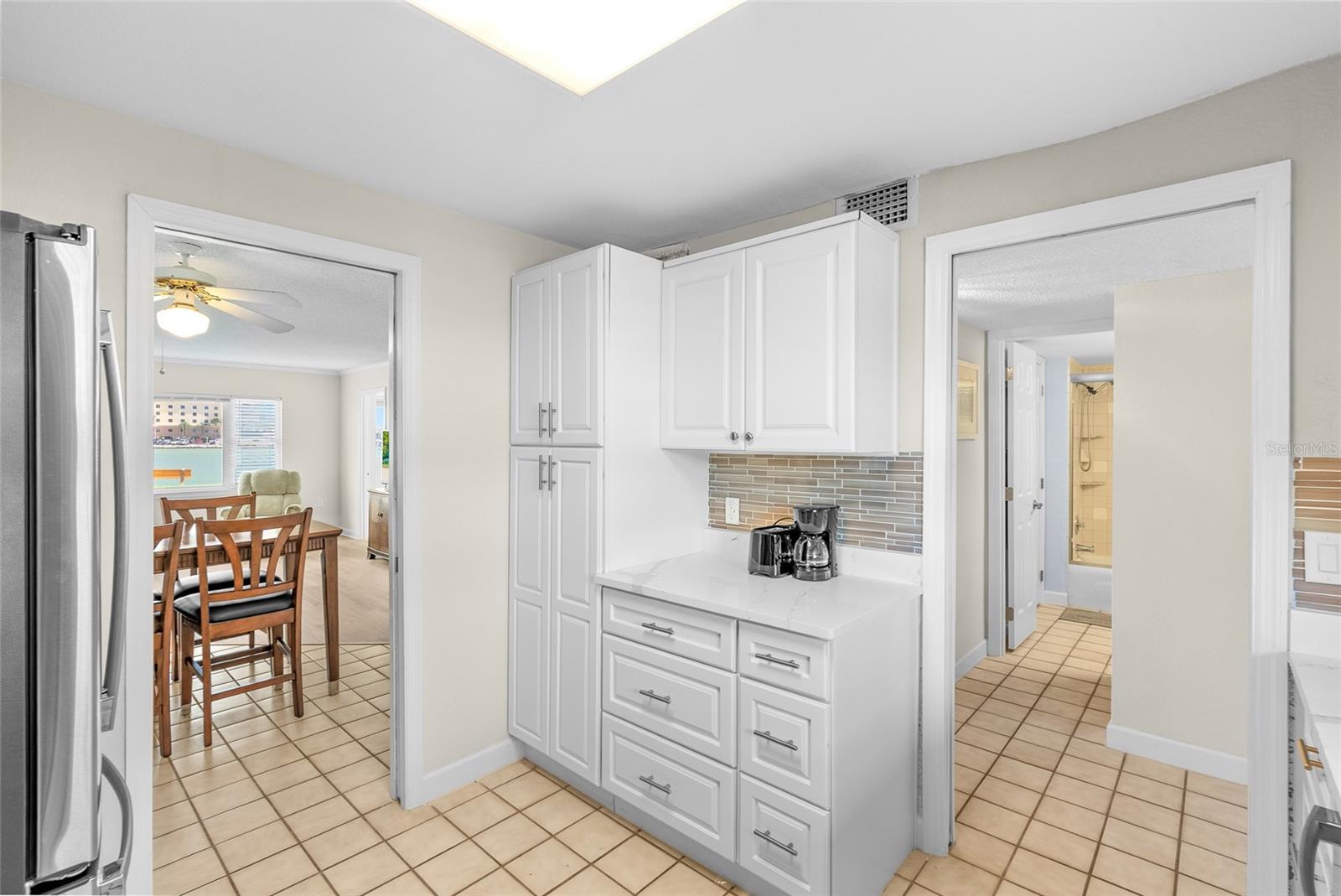 4775 Cove Unit 104, St Petersburg, FL 33708