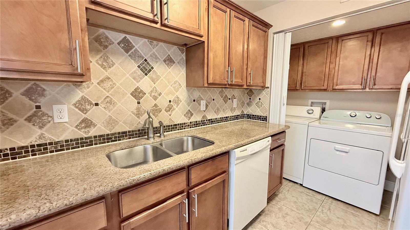 524 Orange Unit 11, Altamonte Springs, FL 32701