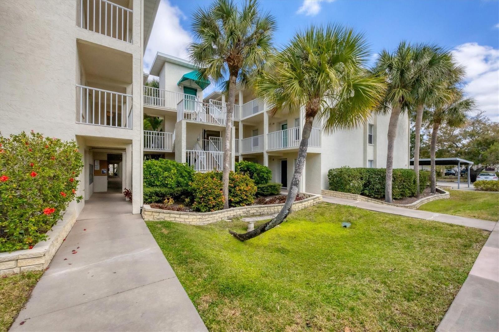 7294 Cloister Unit 9, Sarasota, FL 34231