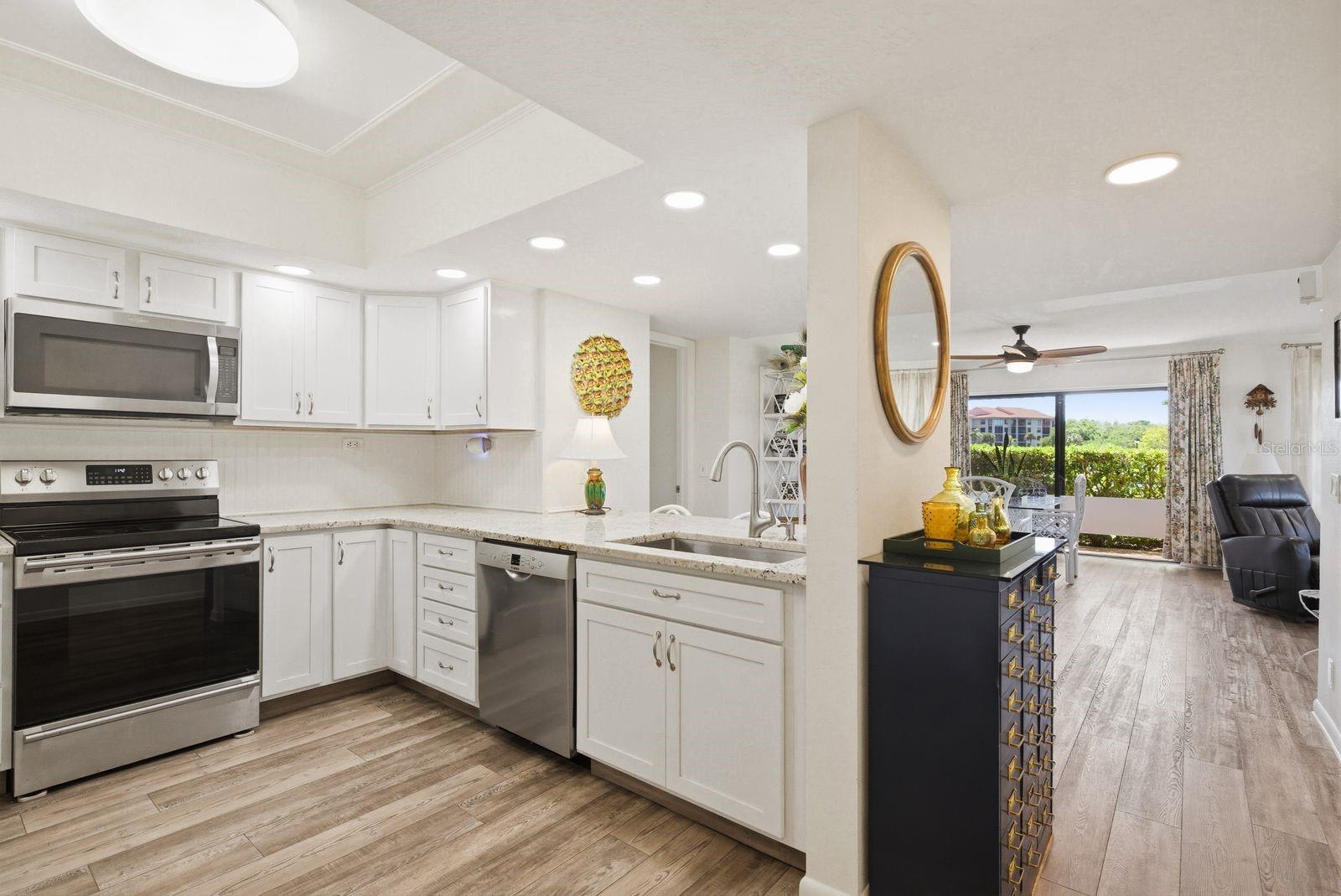 302 Mariner Unit 302, Tarpon Springs, FL 34689