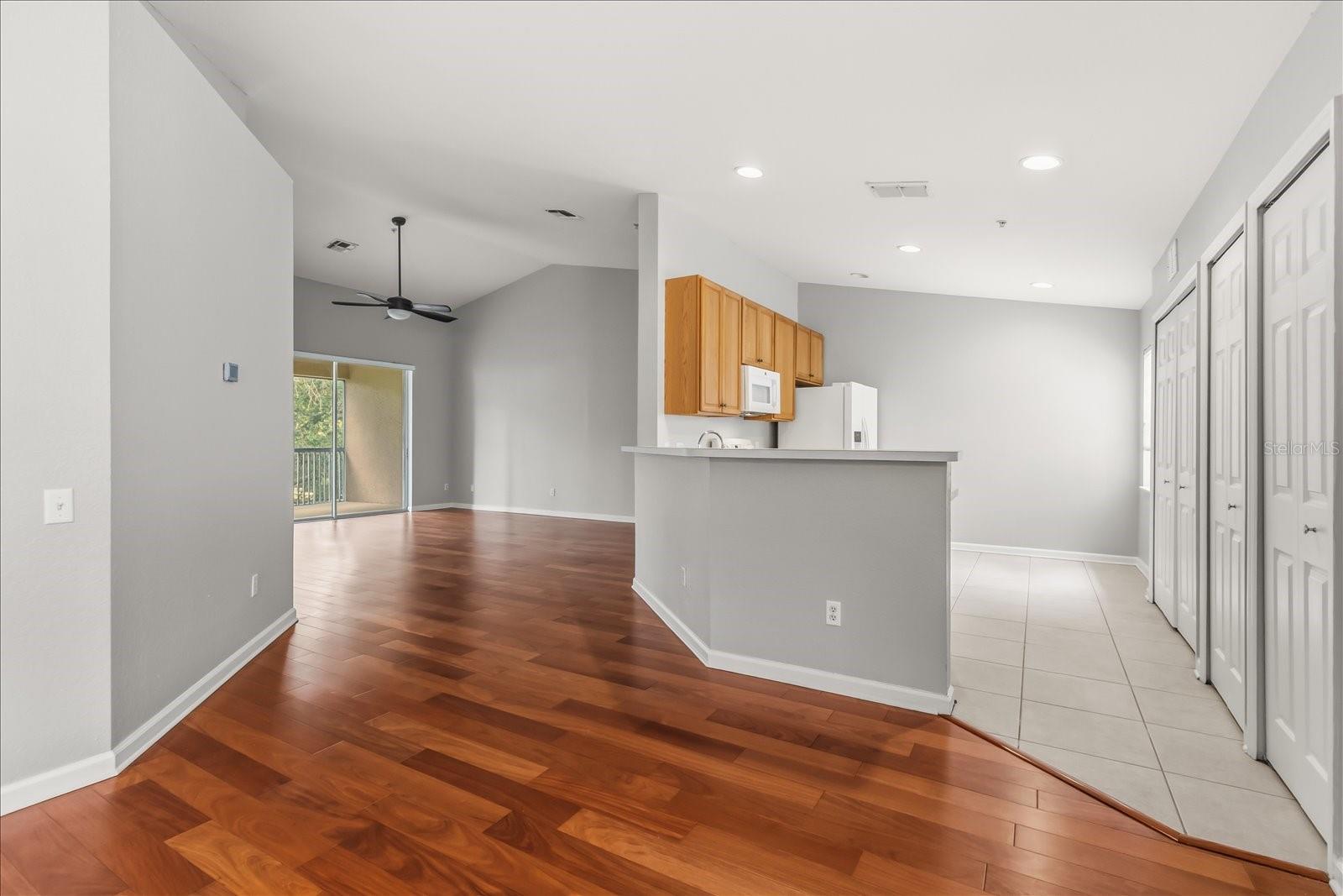 6440 Axeitos Unit 108, Orlando, FL 32835