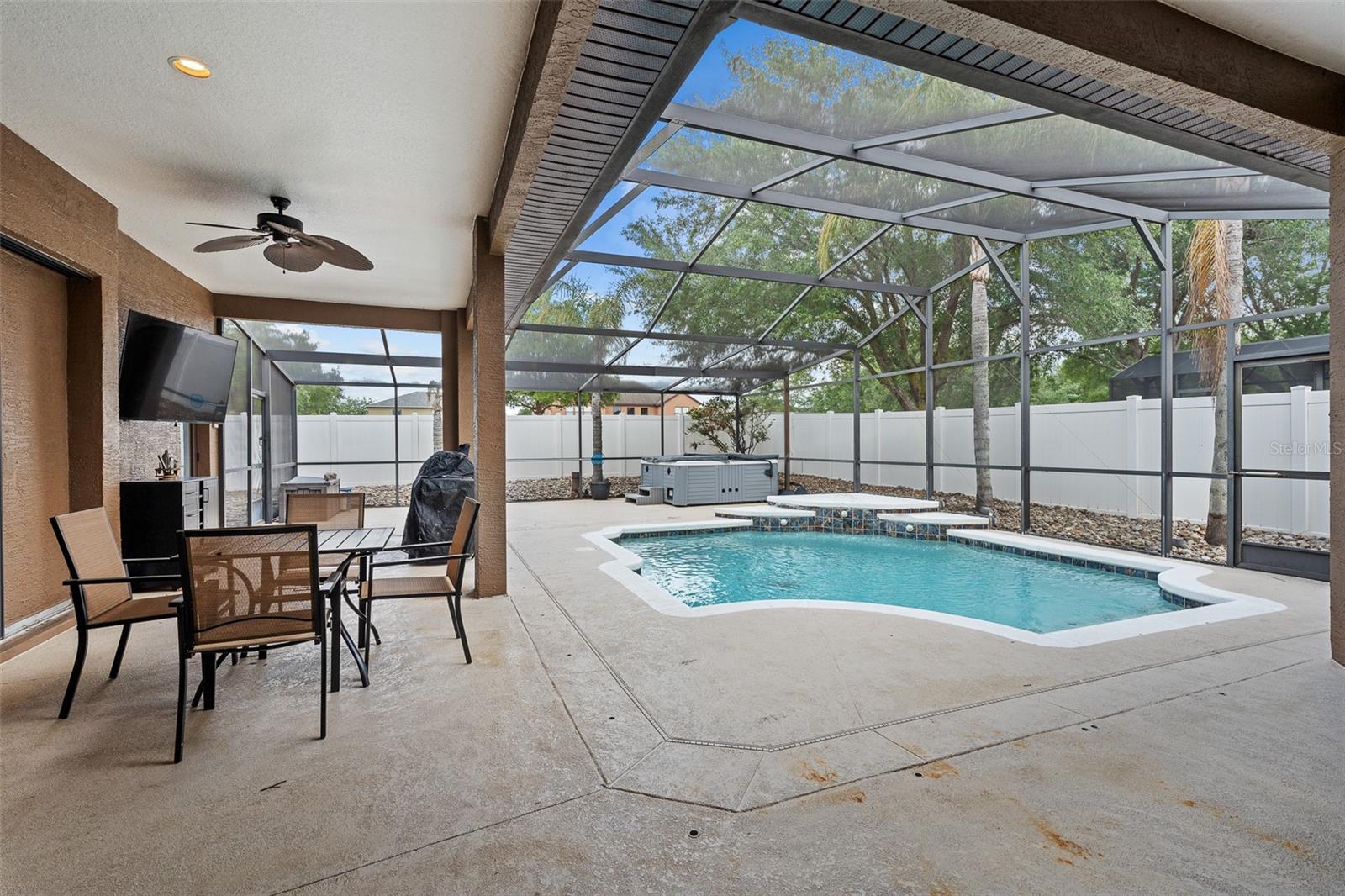 1059 Natural Oaks, Orange City, FL 32763