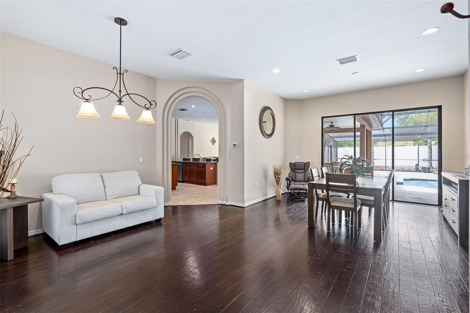 1059 Natural Oaks, Orange City, FL 32763