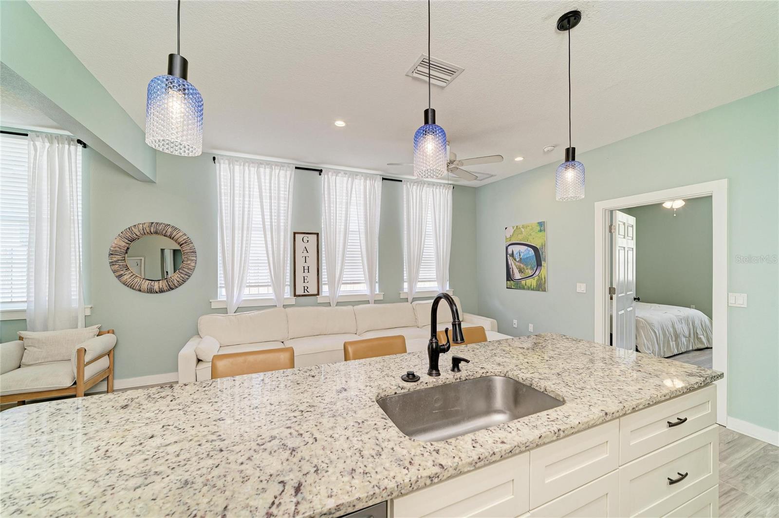 1609 17th, Bradenton, FL 34205