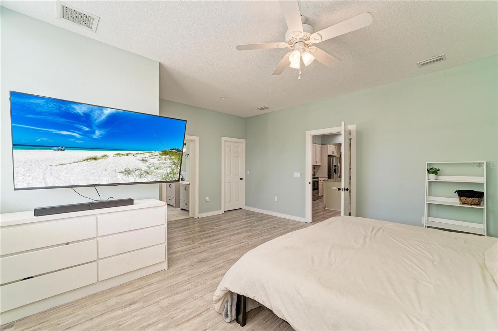 1609 17th, Bradenton, FL 34205