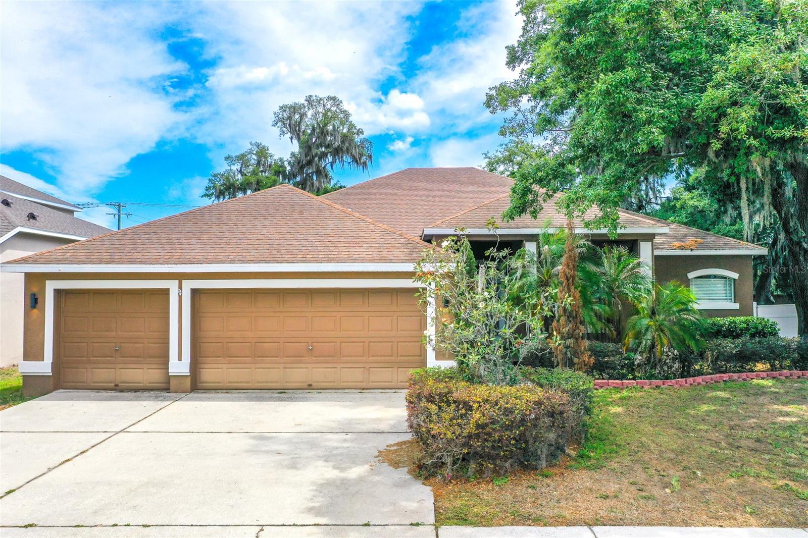 2539 Centennial Falcon, Valrico, FL 33596