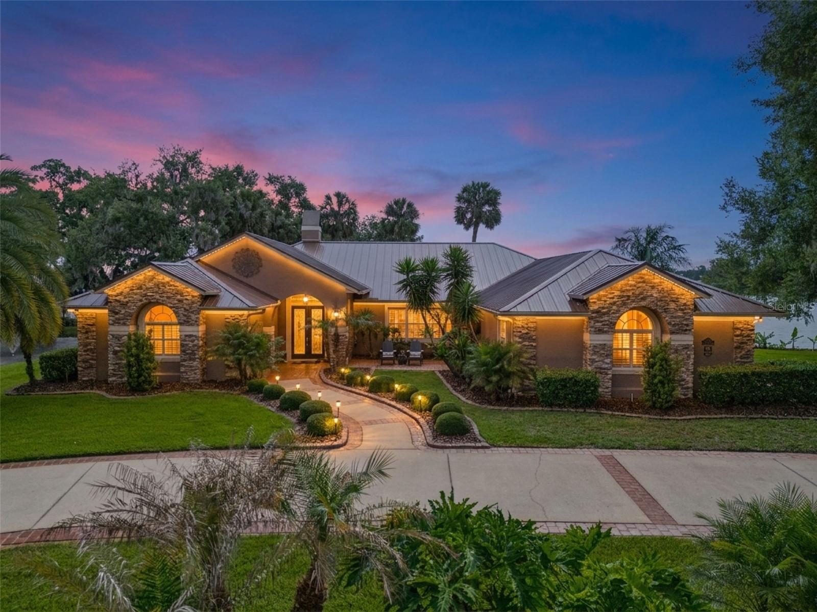 29650 Squirrel Point, Tavares, FL 32778