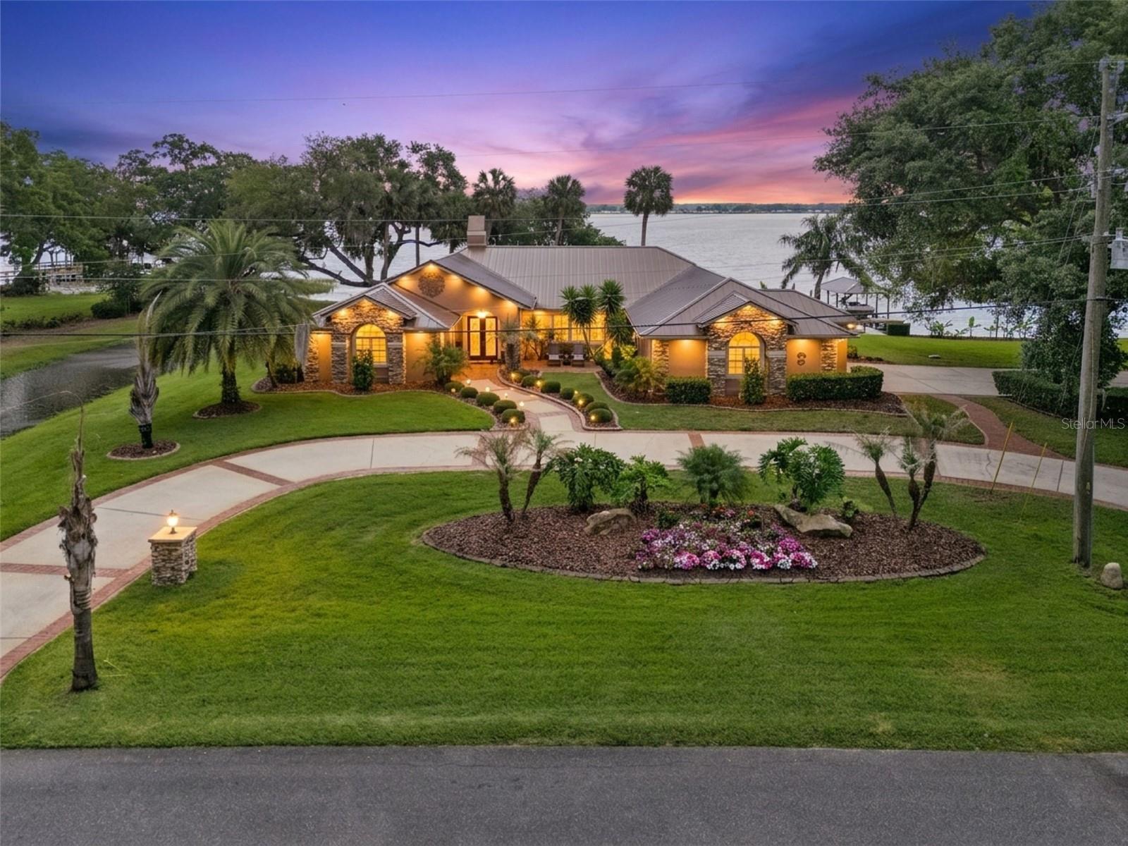 29650 Squirrel Point, Tavares, FL 32778