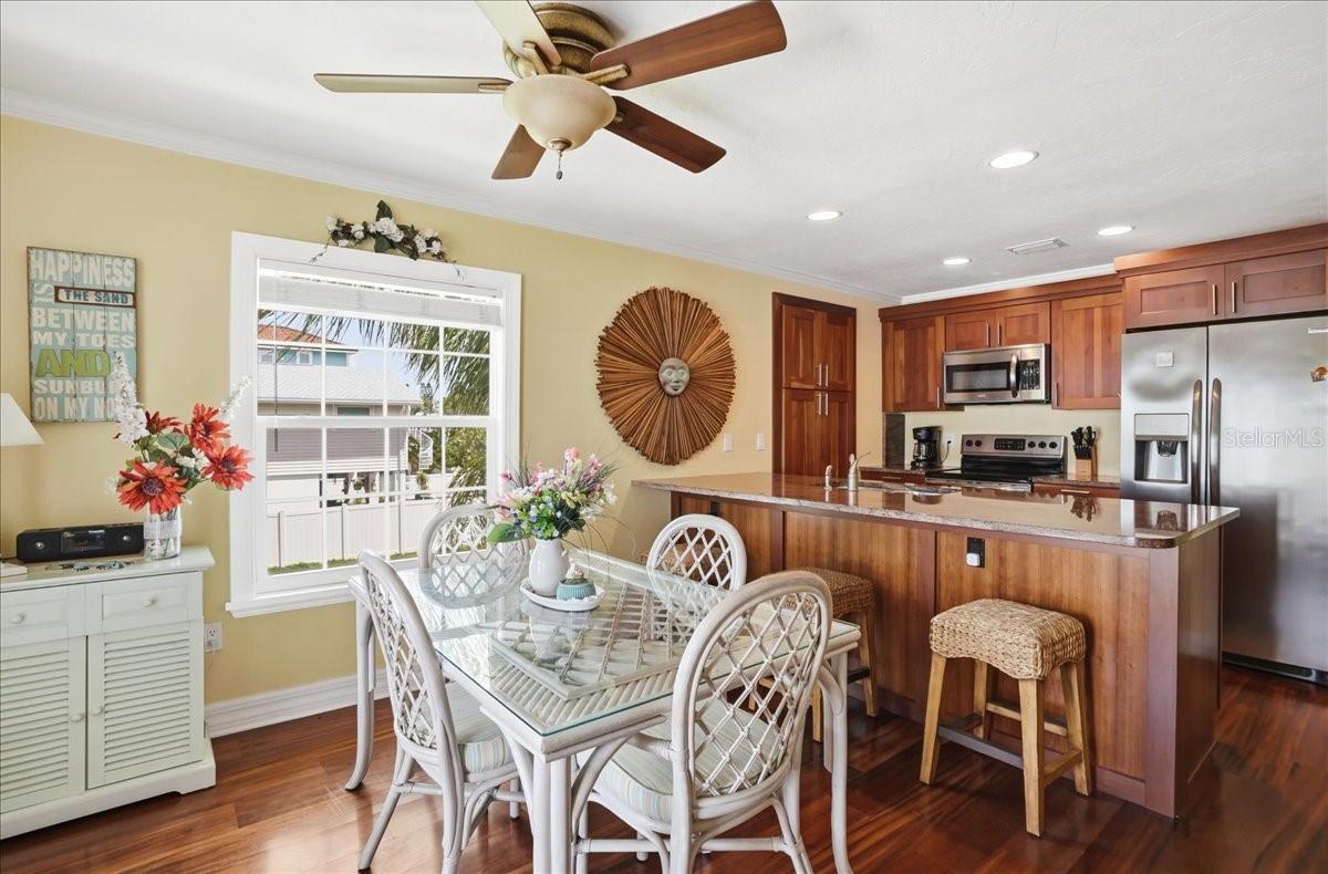 2811 Gulf, Holmes Beach, FL 34217
