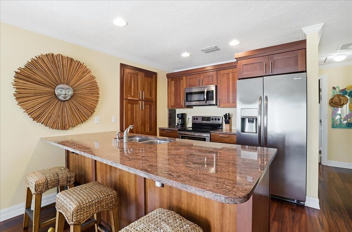 2811 Gulf, Holmes Beach, FL 34217