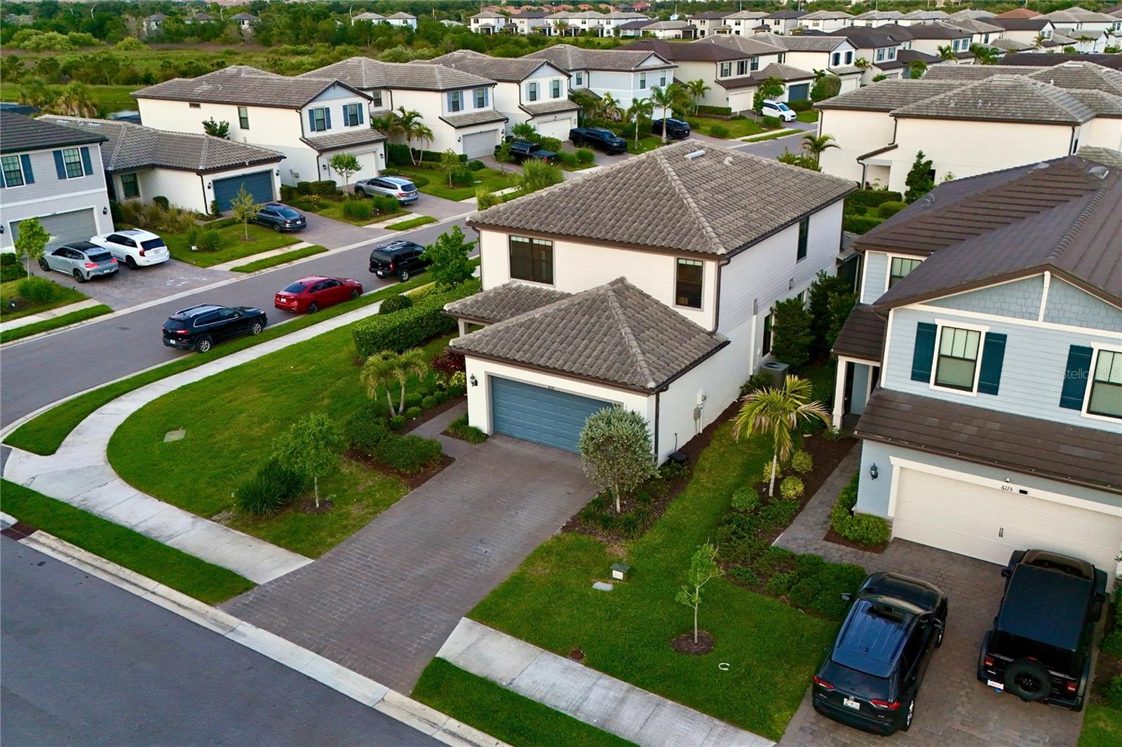 6111 Bluestar, Lakewood Ranch, FL 34211