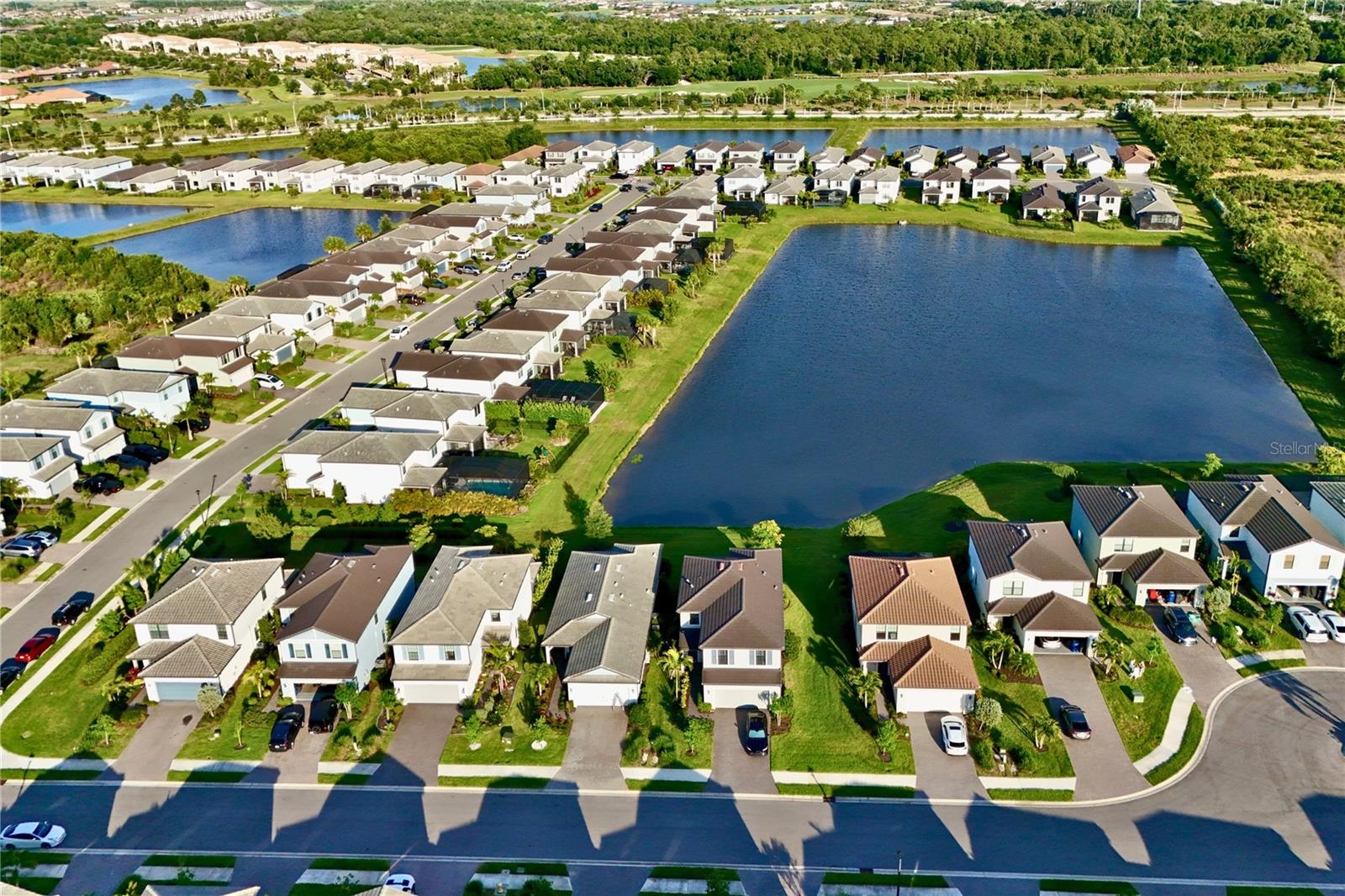 6111 Bluestar, Lakewood Ranch, FL 34211