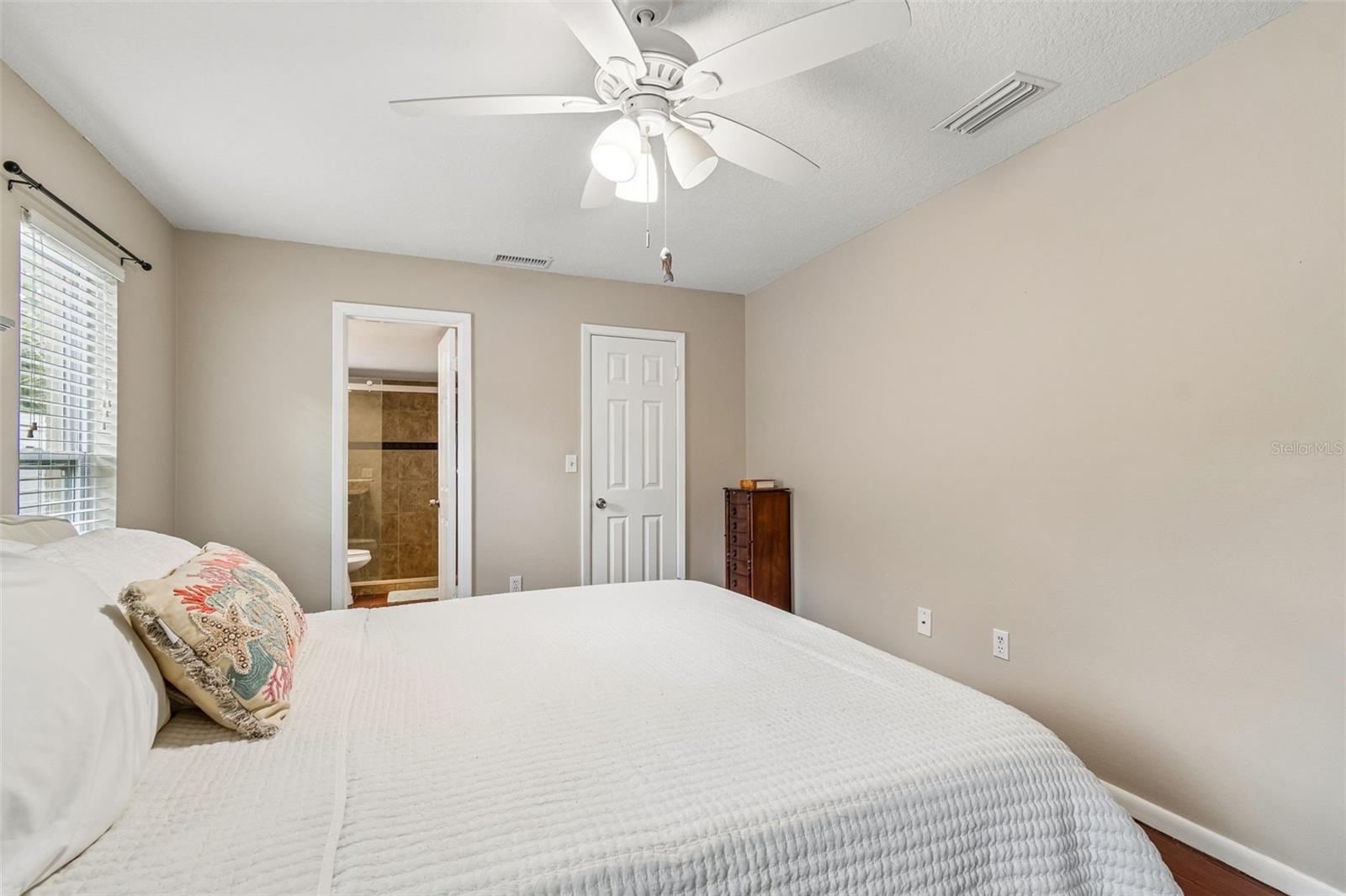 9548 123rd, Seminole, FL 33772
