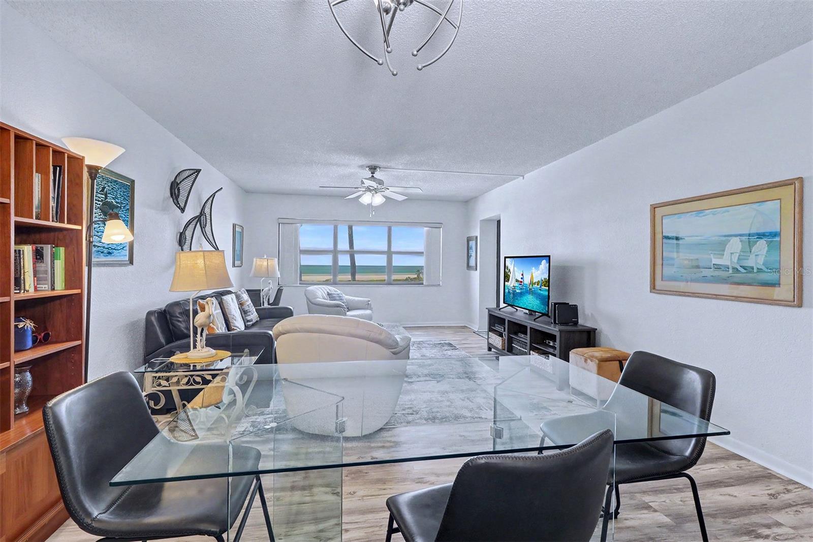 1230 Gulf Unit 404, Clearwater Beach, FL 33767