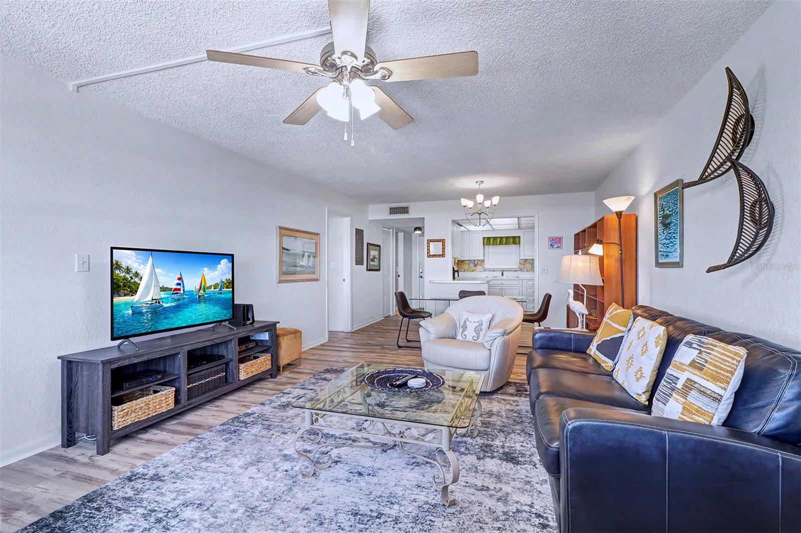 1230 Gulf Unit 404, Clearwater Beach, FL 33767