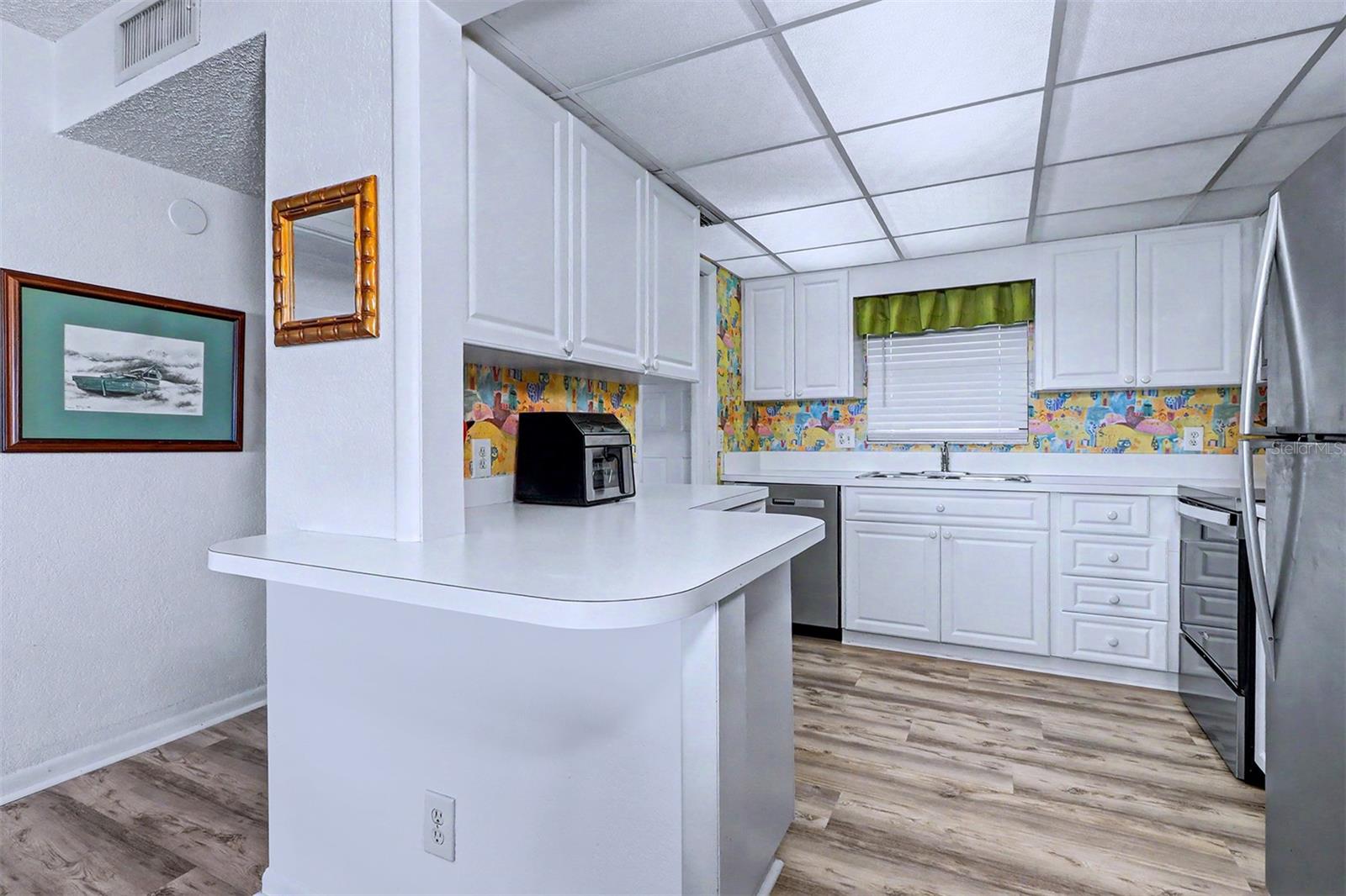 1230 Gulf Unit 404, Clearwater Beach, FL 33767