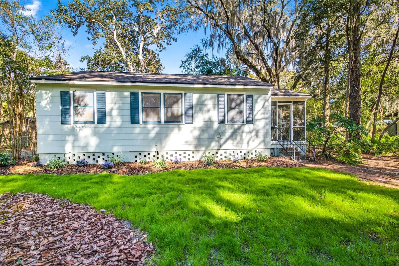 914 6th, Gainesville, FL 32601